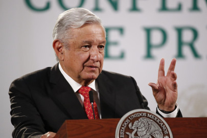 No se darán permisos a inmobiliarias que dañen el medio ambiente: AMLO 