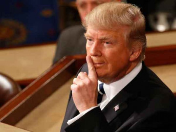 Firmará Trump nuevo decreto sobre migración este lunes