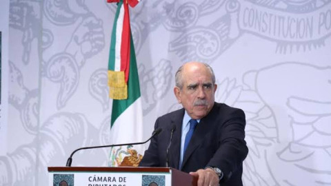 Santiago Nieto sale de la UIF, entra Pablo Gómez