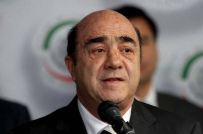 Detienen a Jesús Murillo Karam por delitos relacionados a caso Ayotzinapa 