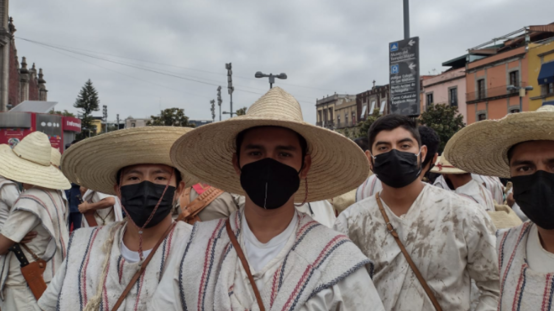 Así se vive el Desfile por el 111 Aniversario de la Revolución Mexicana encabezada por AMLO 