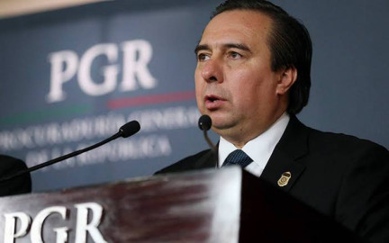 Niega amparo a Tomás Zerón contra orden de captura por caso Ayotzinapa