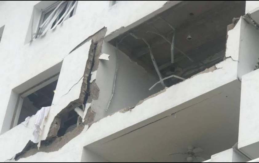Explosión en torre de departamentos de Acapulco deja al menos 20 lesionados