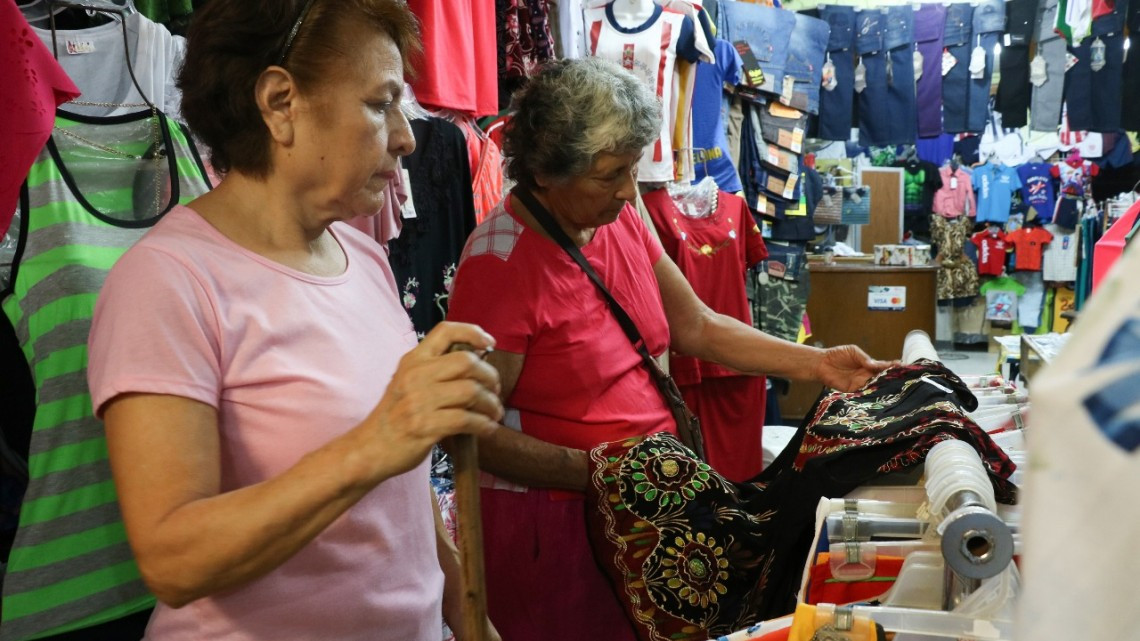 Ayuntamiento de Madero gestiona apoyos a Jefas de Familias