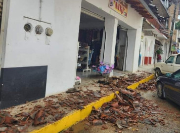 Ajustan cifras, sismo en Michoacán fue de magnitud 7.7 