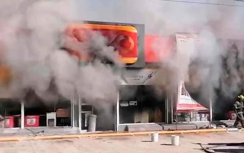 Oxxo dará apoyo a familiares de chicas baleadas en Ciudad Juárez
