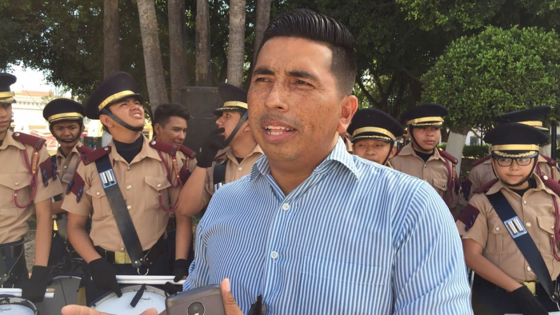 Cultivan amor y respeto a la patria entre los jóvenes