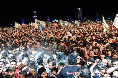 Estampida en concierto de rock deja dos muertos en Argentina