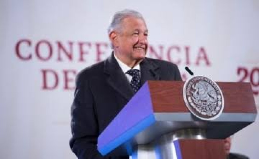 INE ordena a López Obrador  no opinar sobre consulta de revocación de mandato