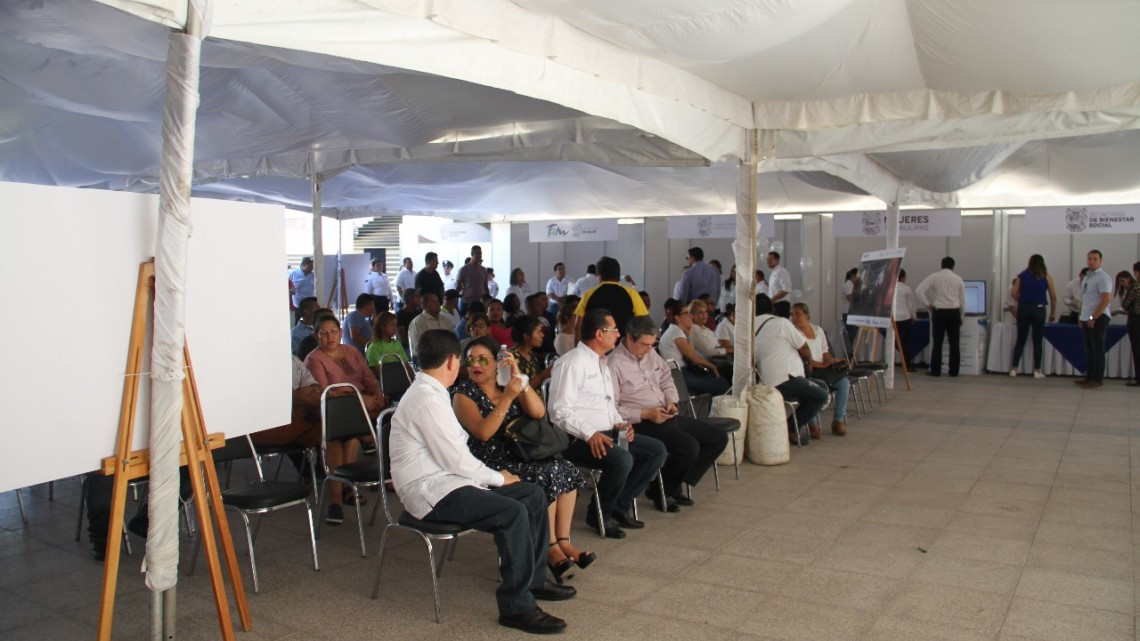 Participan instituciones en Feria de Conmemoración del Día Mundial contra la Trata de Personas