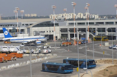 Aterriza de emergencia avión con 178 personas en aeropuerto israelí