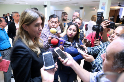 Reconoce Maki al Gobernadorpor eliminar tenencia