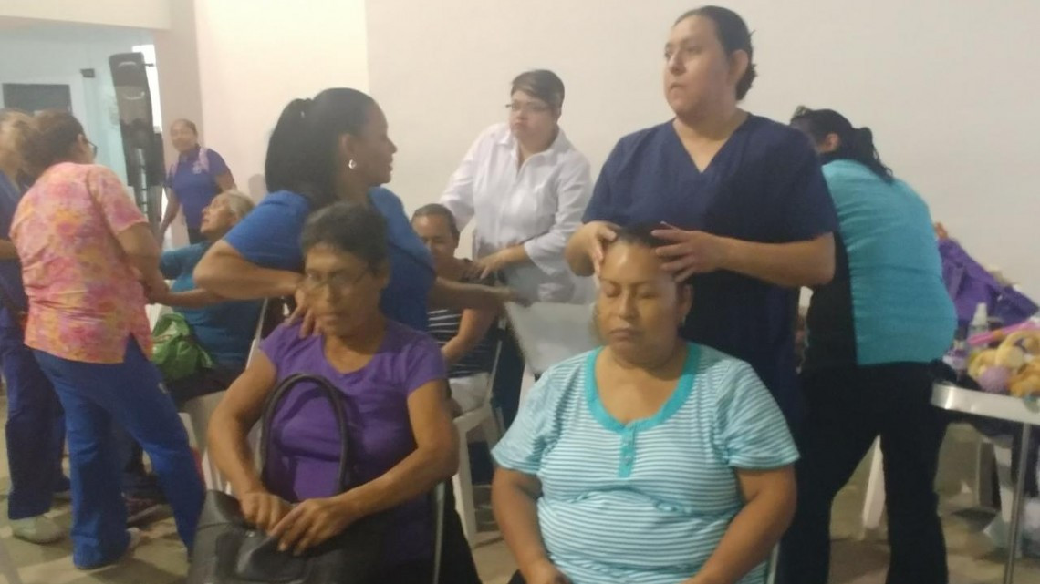 Previo al Día del Abuelo, más de mil abuelitos festejan su día