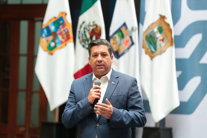 Pese a orden de aprehensión, elige PAN a Cabeza de Vaca como consejero nacional