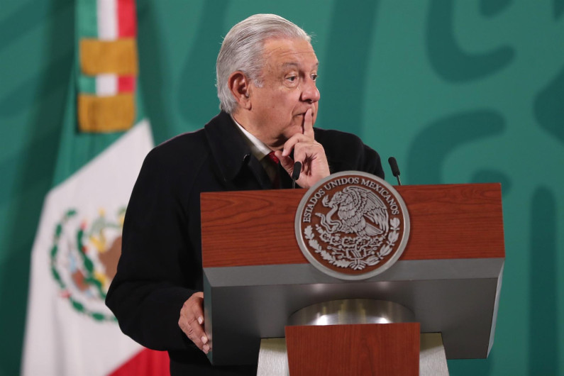 "Amanecí ronco, me haré una prueba de COVID-19": AMLO 