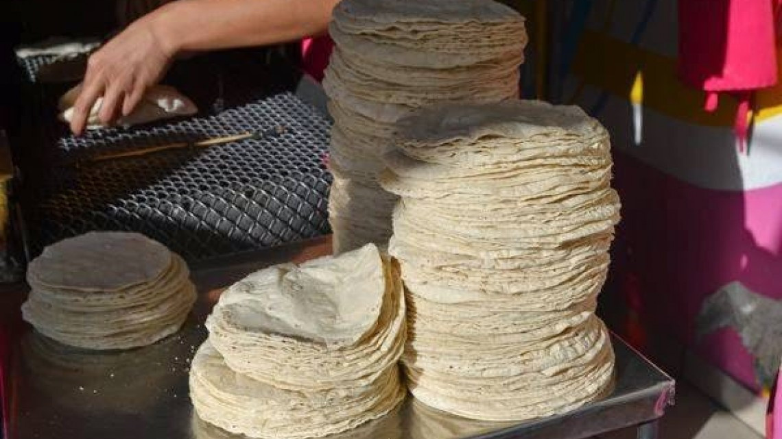 A partir de este jueves sube un peso kilo de masa y tortilla