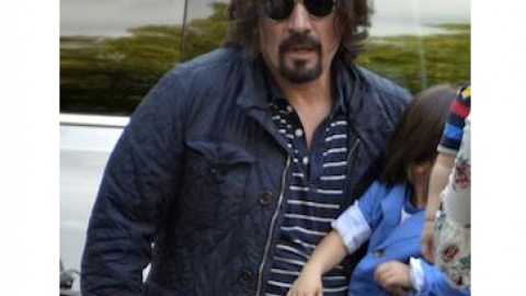 Paparazzi capta a Jorge Salinas irreconocible