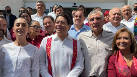 PRD denuncia ante el INE campaña anticipada de MORENA 