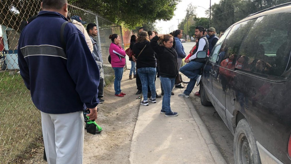 Obreros de AFX logran auto salarial y pago del bono 