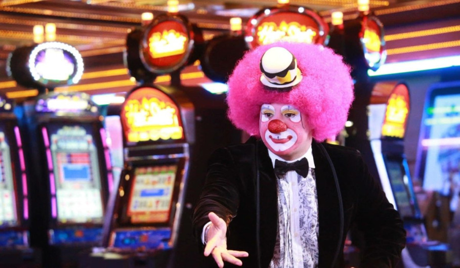 "No se vale que te burles del dolor ajeno": padres de Debanhi responden a Platanito