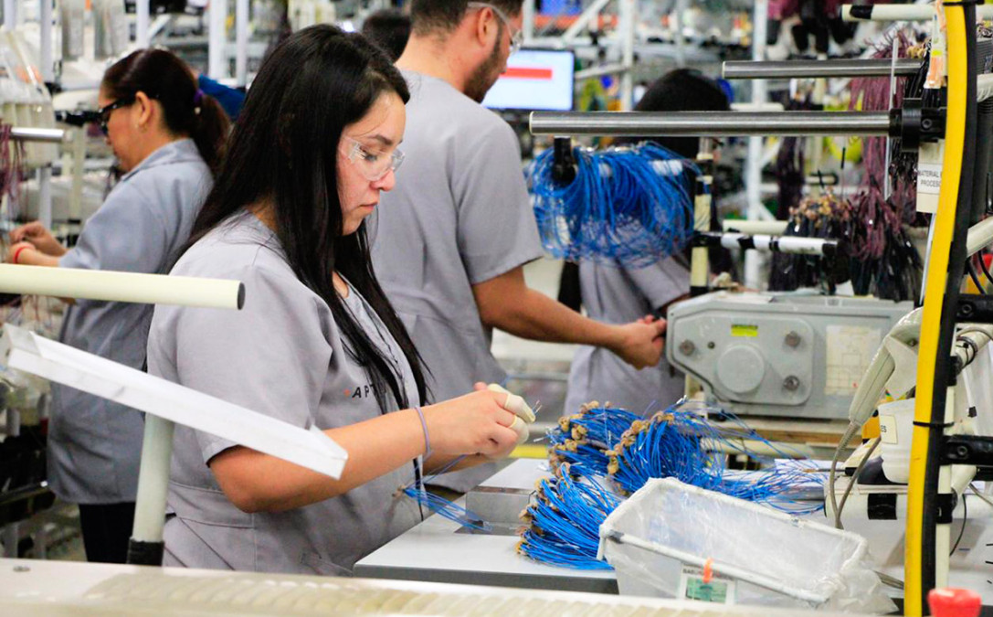 Baja el desempleo pese a que se perdieron 92 mil plazas en septiembre: Inegi