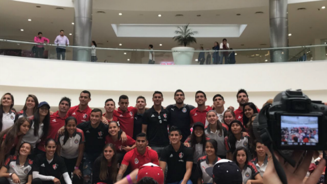 Gremio futbolistico se une en apoyo a afectados