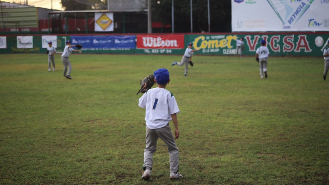 México derrota a Brasil por Nocaut y amarra su pase a la siguiente ronda