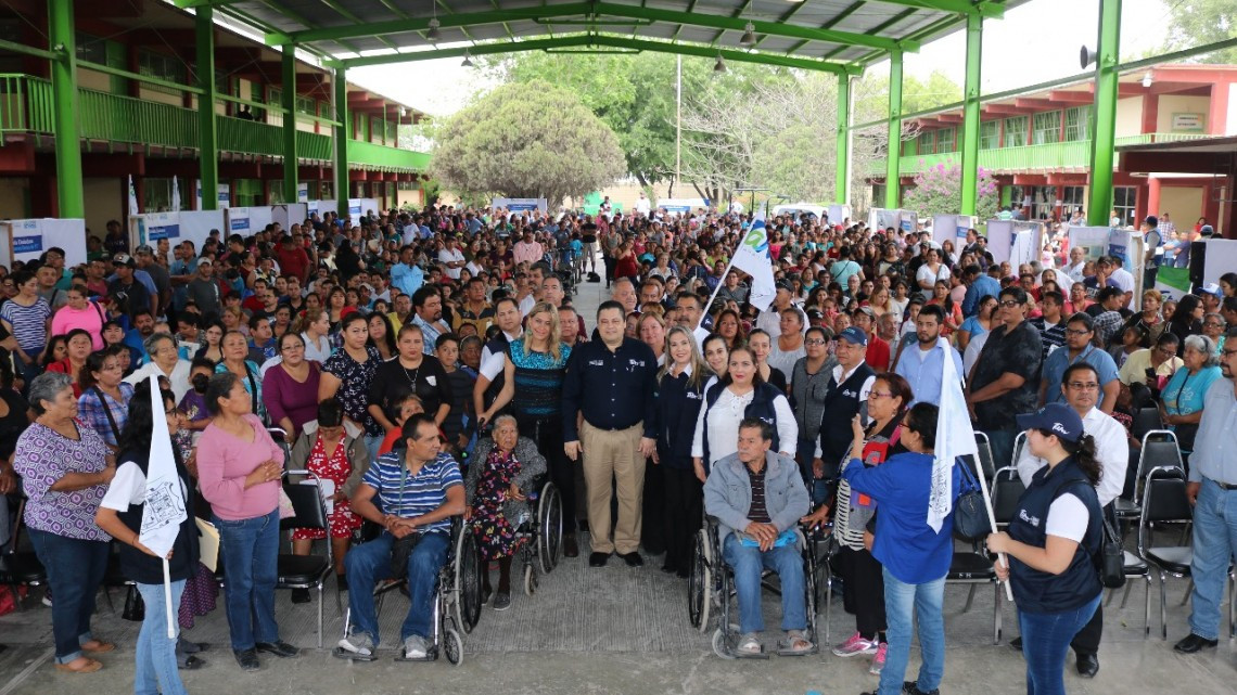 Familias de la Juárez aprovechan beneficios de “Un Gobierno Cerca de Ti”