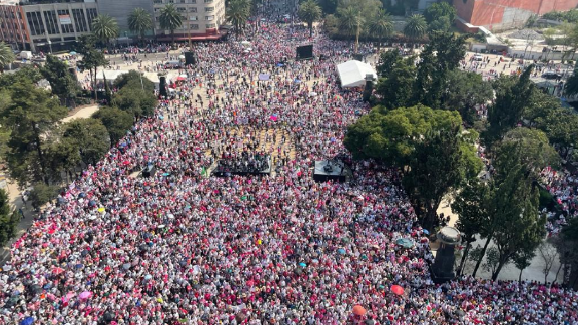 Así transcurre la marcha en defensa del INE en la Ciudad de México y otros estados 