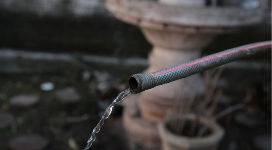 Se debe priorizar el abasto del agua al consumo doméstico: AMLO 