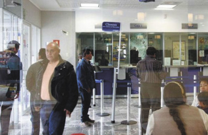 Bancos cerrados este lunes por el "Día del trabajo"