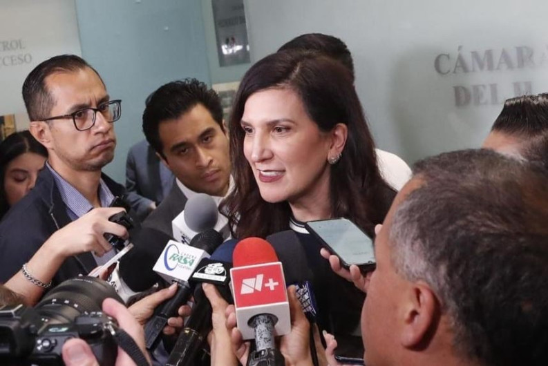 No habrá fast track en la discusión de la Ley de Amparo: Kenia López Rabadán
