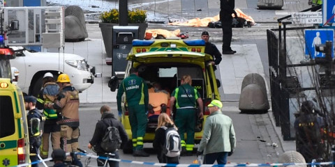 Condena EPN ataque en Estocolmo