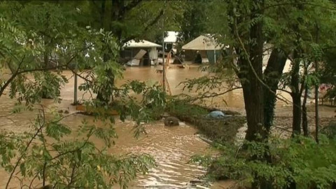 Desalojan a mil 600 personas en Francia por fuertes tormentas