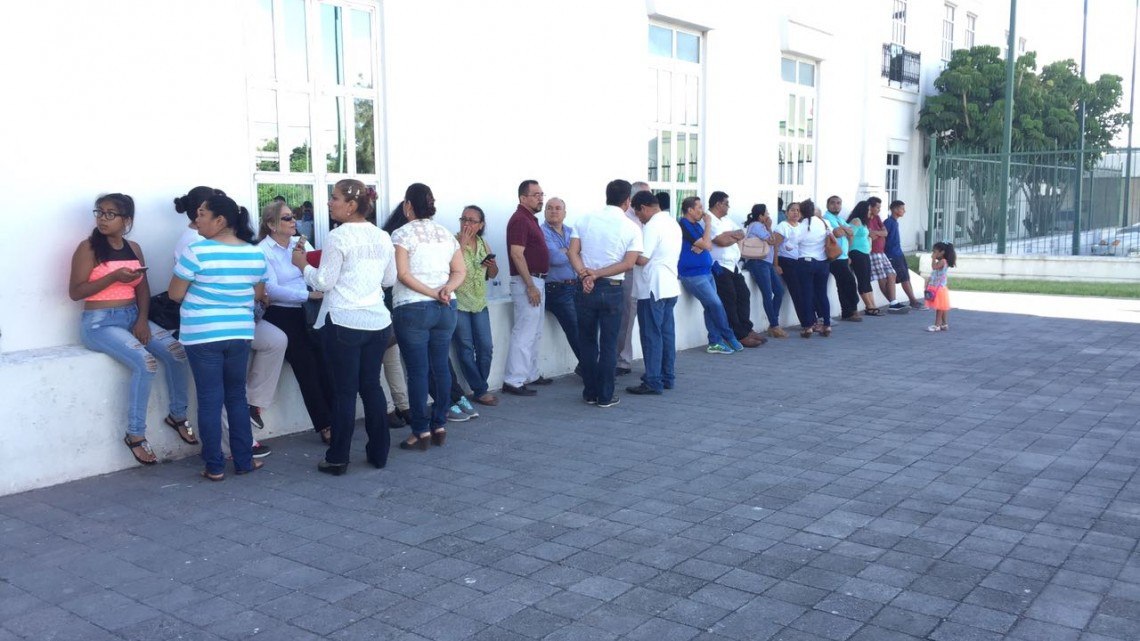 Maestros piden la liberación de Arturo N presunto violador de una menor 
