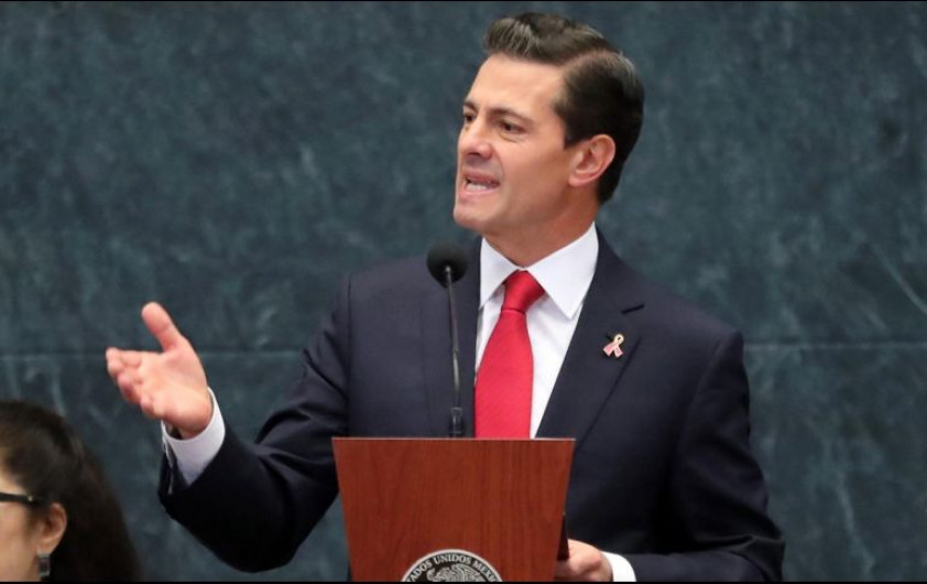 Ordenan a la FGR revelar si hay investigaciones contra Enrique Peña Nieto