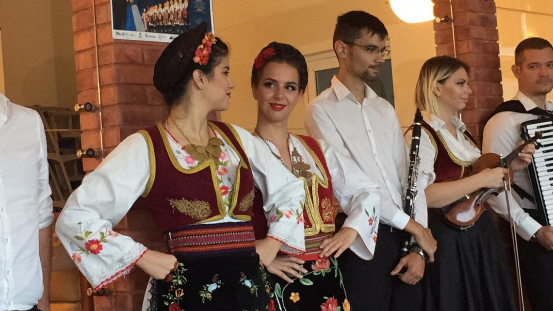 Mañana gran gala internacional de folclore "Cálida tierra de mar"