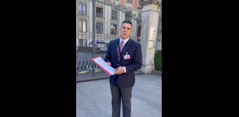 Alejandro Moreno denuncia al Gobierno de México en Suiza