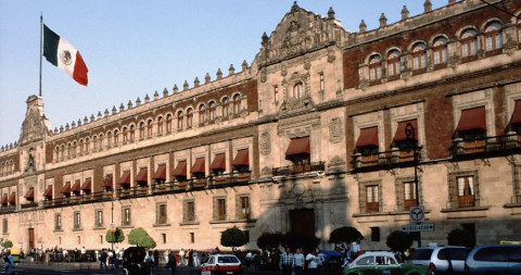 Se reunirá AMLO con gobernadores de oposición excepto con García Cabeza de Vaca y Silvano Aureoles 