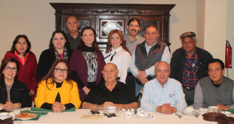 Diputadas dialogan con el FUD