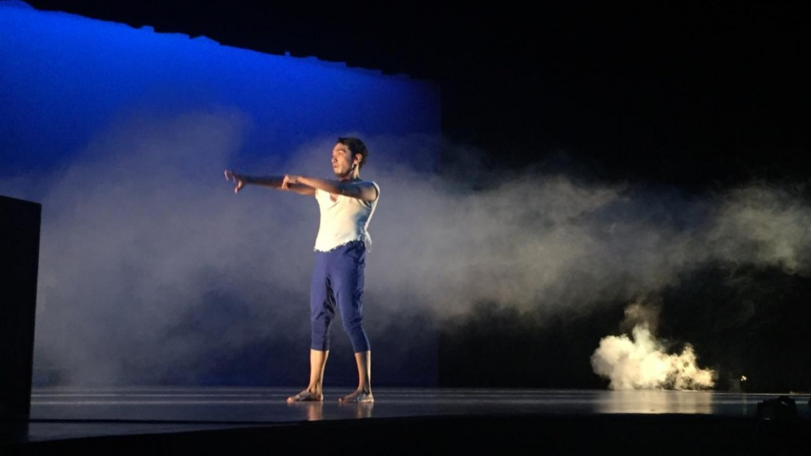 Celebra con éxito sus 15 años "Una petenera, petenera"