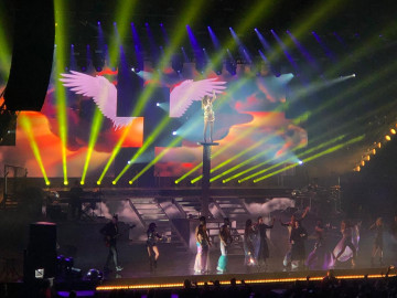 Gloria Trevi se convierte en 'Diosa de la noche' en el Payne Arena