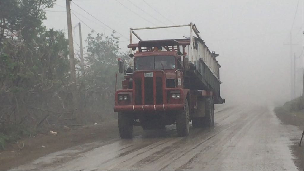 Residentes aseguran presentar intoxicación por contaminación ambiental