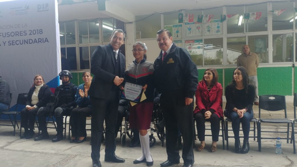 Inaugura DIF la Red de Difusores nivel secundaria
