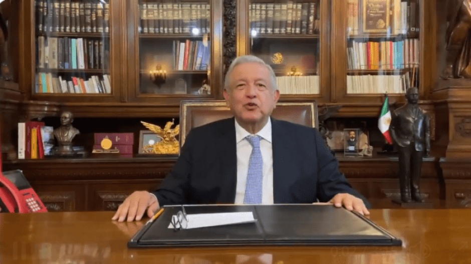 Anuncia AMLO compra de refinería en Texas