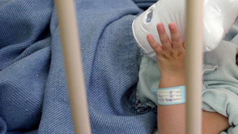 Puebla reporta posible caso de hepatitis aguda infantil 