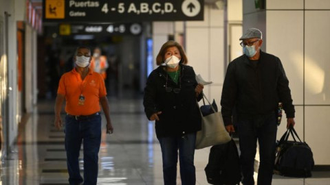 Uso de cubrebocas en vuelos y aeropuertos en México será opcional: AFAC 