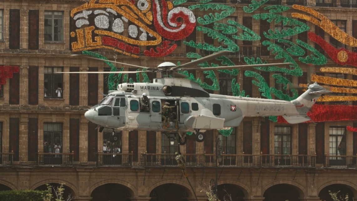 Se lleva a cabo el tradicional Desfile Militar en el Zócalo de la CDMX 