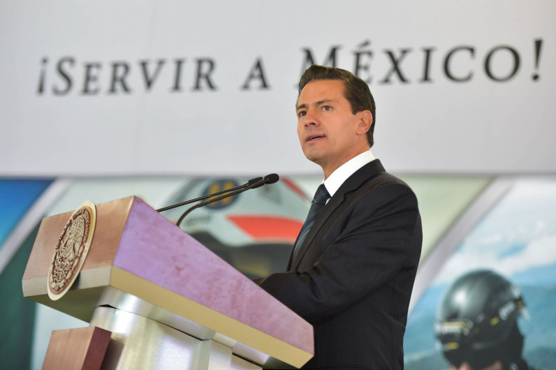 Inaugura en Tepic EPN obras de infraestructura carretera