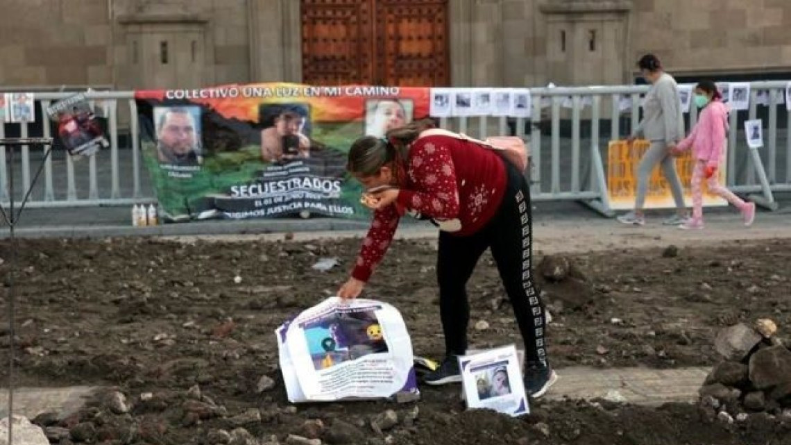 “Si AMLO no va a las fosas, las fosas vienen a él”, colectivos exigen ayuda para encontrar a desaparecidos